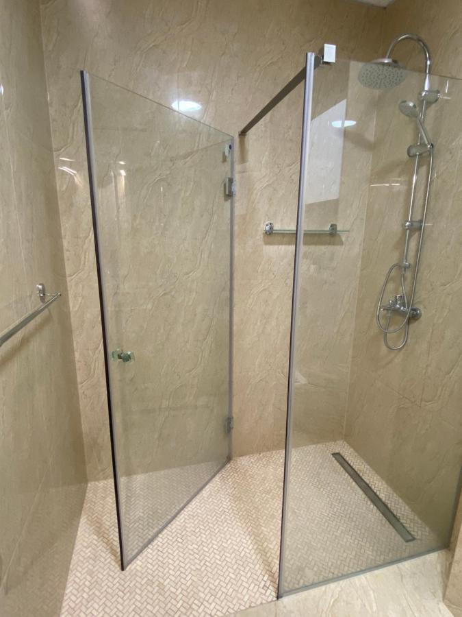 Good Vibes Apartment Oradea Bagian luar foto